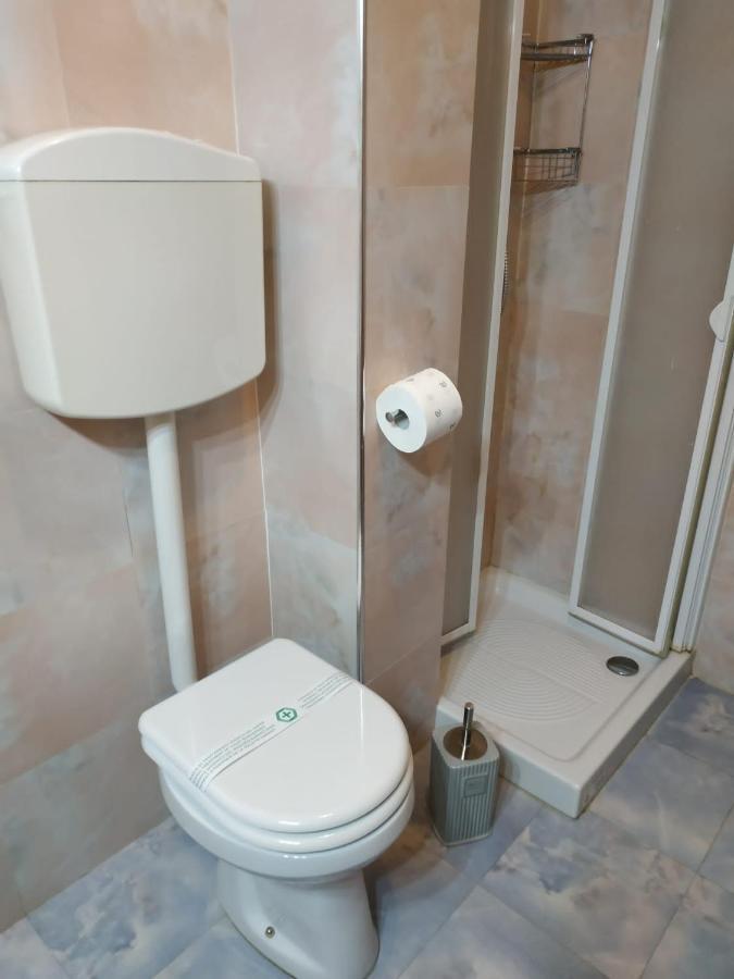 Mini Suite 比萨 外观 照片